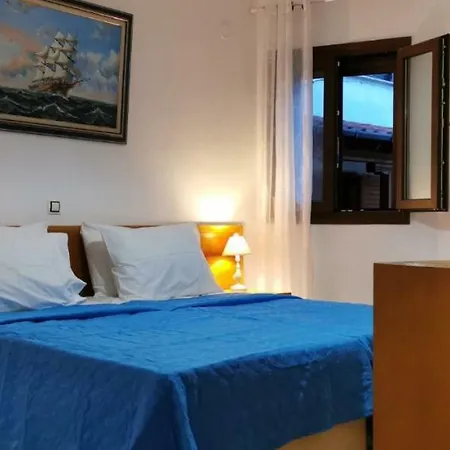 Διαμέρισμα Venetia's Stone House *