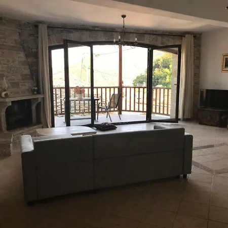 Venetia's Stone House Apartman Potamia